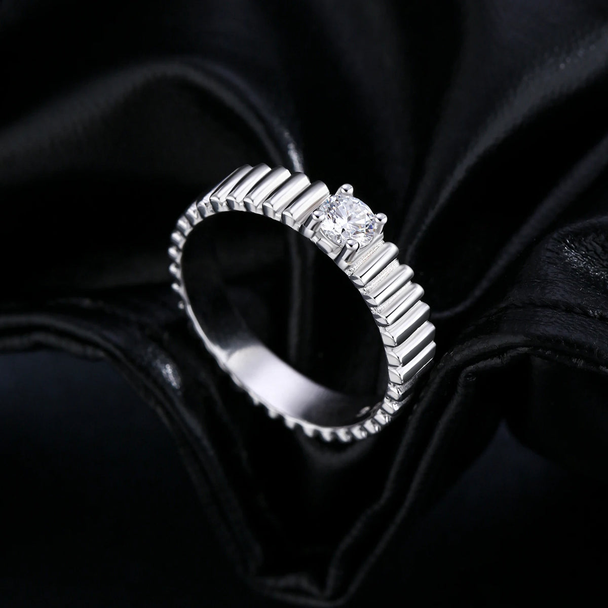 Ribbed Moissanite Band Ring