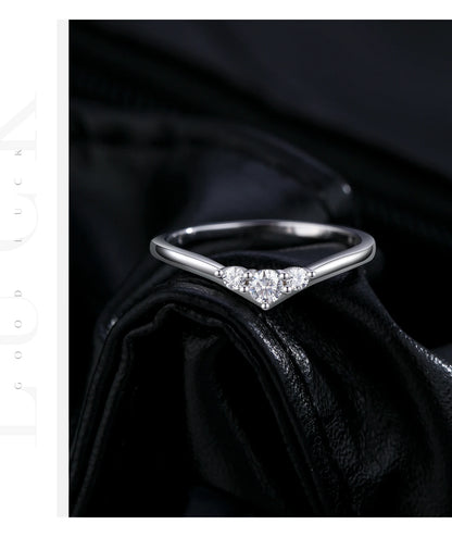 Chevron Moissanite Band Ring