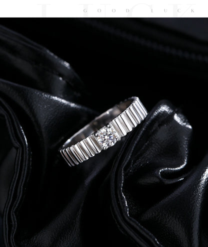 Ribbed Moissanite Band Ring